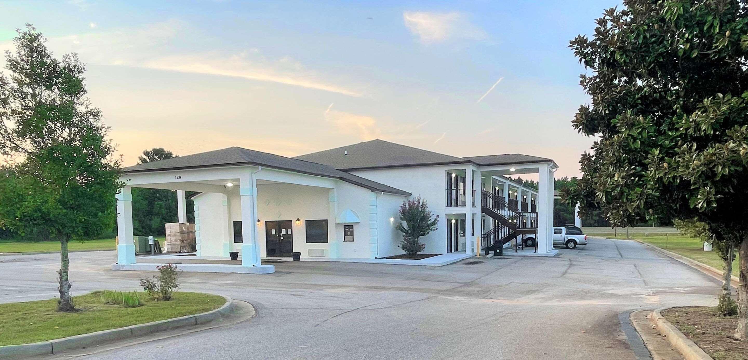 Days Inn Sandersville Екстериор снимка