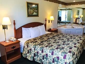 Days Inn Sandersville Екстериор снимка